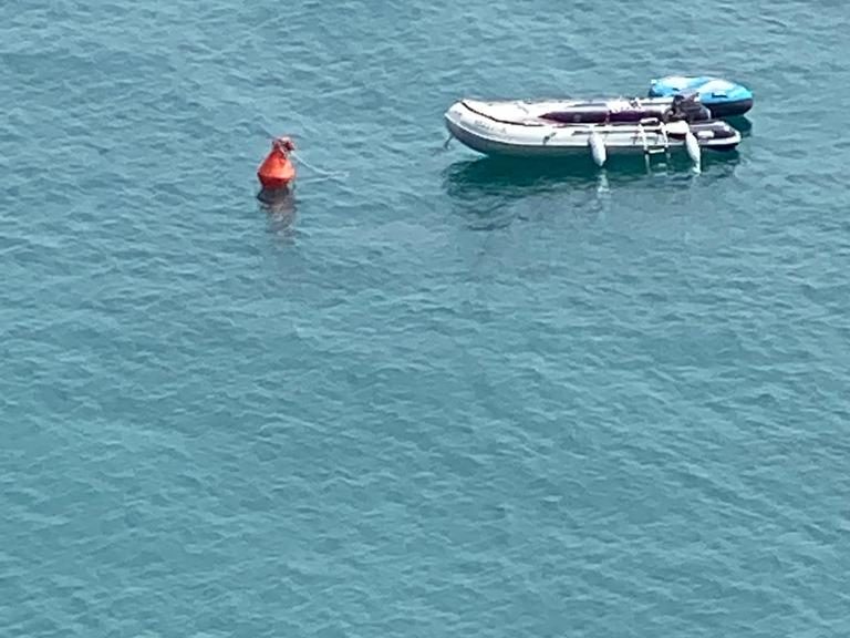Motorschlauchboot auf der See